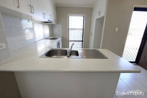Property photo of 28/7 Bilgola Place Blacks Beach QLD 4740