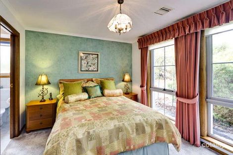 Property photo of 5 Crest Court Gulfview Heights SA 5096