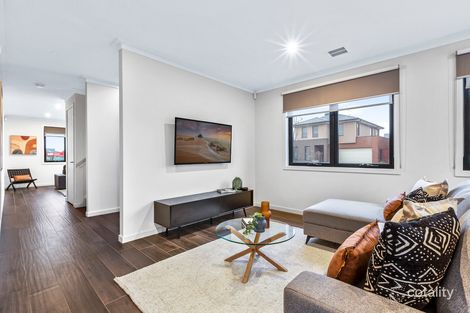 Property photo of 10 Canopy Crescent Hillside VIC 3037