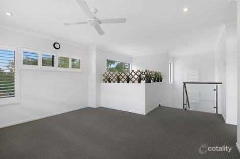 Property photo of 46 Dell Road St Lucia QLD 4067