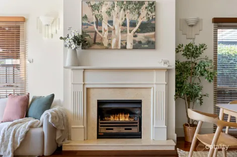 Property photo of 71 Ormond Road Moonee Ponds VIC 3039