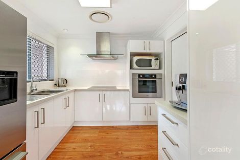 Property photo of 1/1 Liam Court Labrador QLD 4215