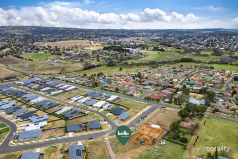 46 Honeysuckle Dr, Armidale, NSW 2350