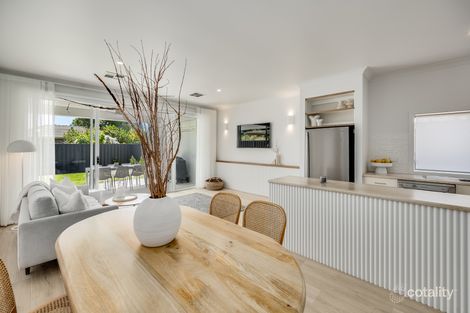 Property photo of 11 Burton Avenue Park Holme SA 5043