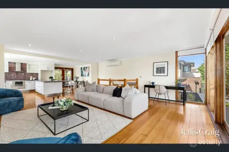 Property photo of 44 Stephensons Road Mount Waverley VIC 3149
