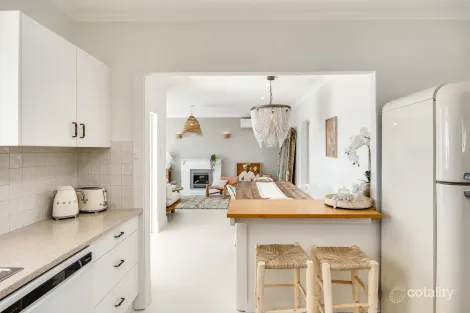 Property photo of 16 Trumara Road Marino SA 5049