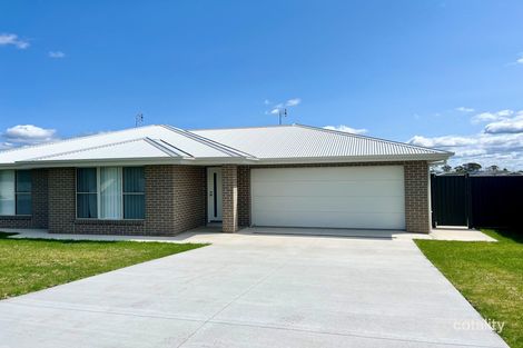86 Evesham Cct, North Tamworth, NSW 2340