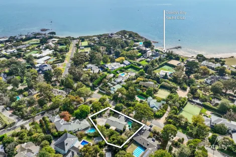 Property photo of 21 Daveys Bay Road Mount Eliza VIC 3930