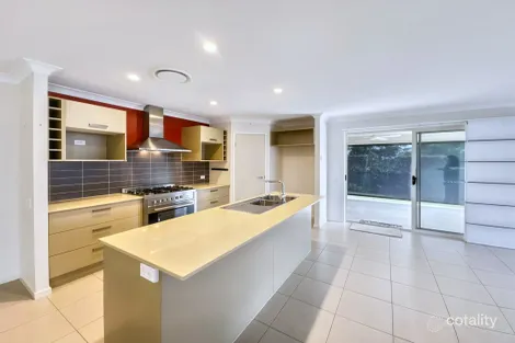 Property photo of 5 Prospect Place Cooroy QLD 4563