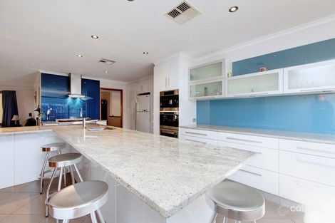 25 Brookland Valley Dr, Woodcroft, SA 5162