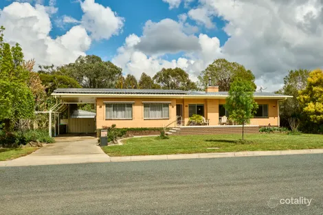 13 WRIGHT ST, HEATHCOTE, VIC 3523