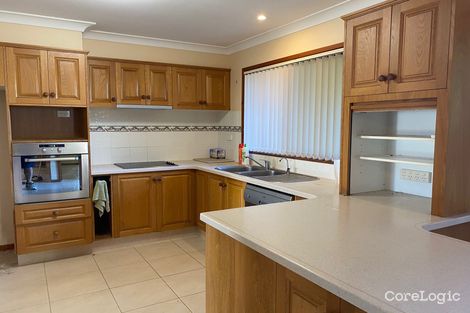 Property photo of 9 Village High Road Benowa QLD 4217