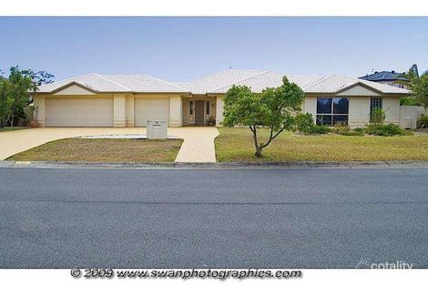16 Arun Dr, Arundel, QLD 4214