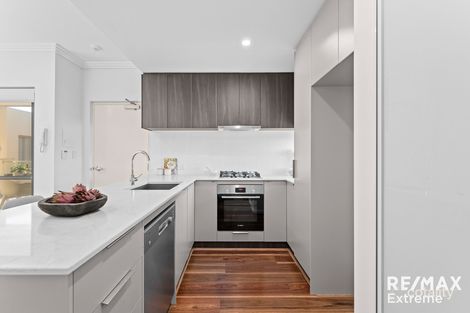 Property photo of 1/3 Oak Street Cannington WA 6107