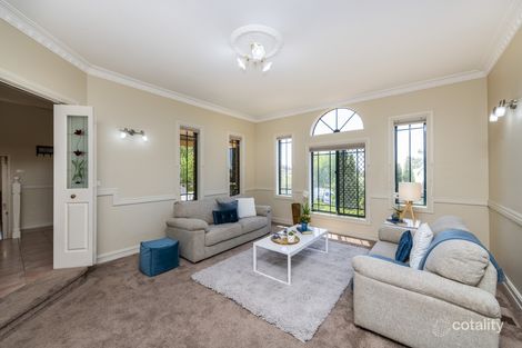 Property photo of 16 Morrison Place Karabar NSW 2620