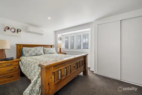 Property photo of 40 Kingsford Street Kippa-Ring QLD 4021