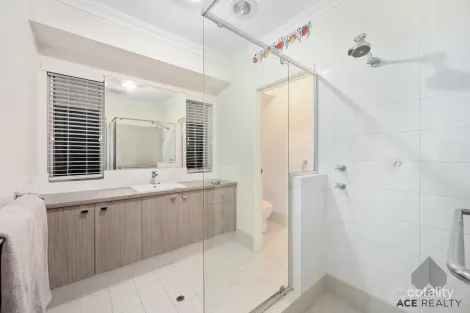 Property photo of 38 Aldridge Road Booragoon WA 6154