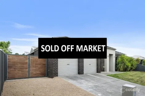 1 Chilton Cl, Winter Valley, VIC 3358