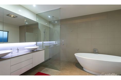 Property photo of 35 Arinya Road Ashgrove QLD 4060