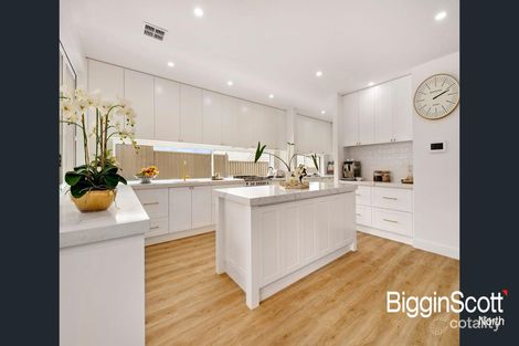 Property photo of 12 Elderfield Circuit Doreen VIC 3754