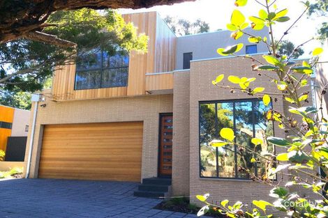 Property photo of 2/3 Willis Street Greensborough VIC 3088