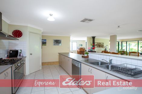 Property photo of 38 Leschenaultia Circle Donnybrook WA 6239