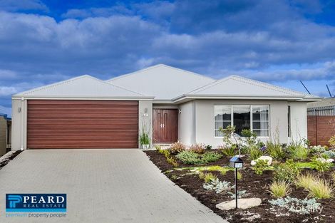 74 Seaside Ave, Yanchep, WA 6035