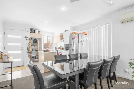 Property photo of 7/20 Robert Street Loganlea QLD 4131