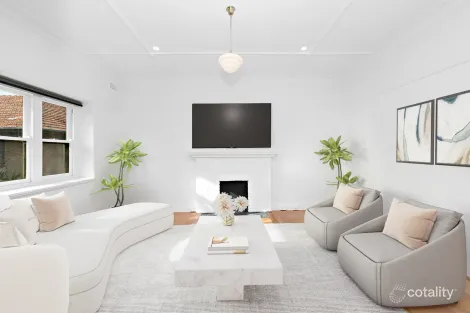 2/17 Wimbledon Ave, Elwood, VIC 3184