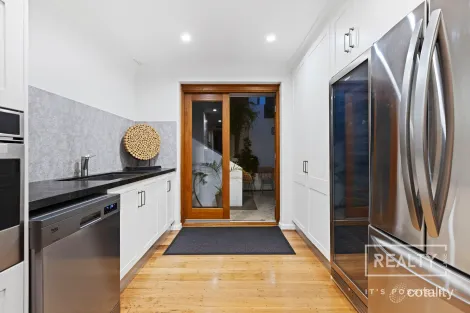 Property photo of 81 High Street Sorrento WA 6020