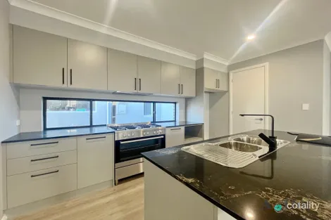 38 Lippizan Rd, Austral, NSW 2179