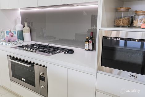 Property photo of Aspect Crescent Glenmore Park NSW 2745