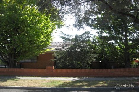 18 Ash Gr, Keilor East, VIC 3033