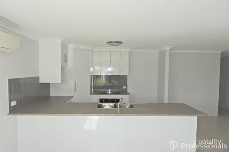 Property photo of 2/24 Macartney Drive Marian QLD 4753