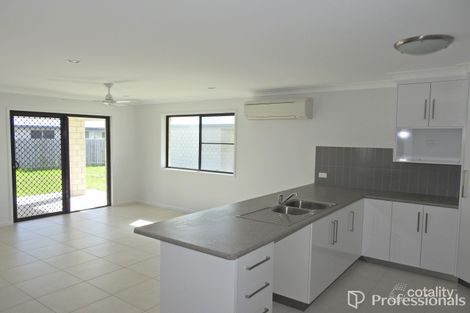 Property photo of 2/24 Macartney Drive Marian QLD 4753
