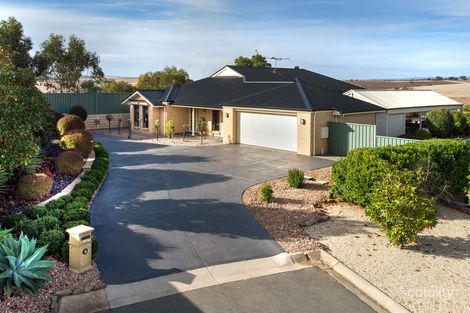 Property photo of 27 Lorikeet Grove Hewett SA 5118