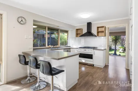 Property photo of 19 Elaine Avenue Alfredton VIC 3350