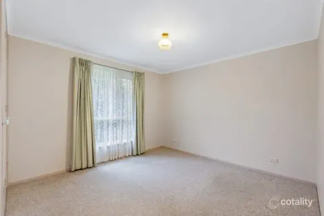 Property photo of 16 Pittaway Street Kangaroo Flat VIC 3555