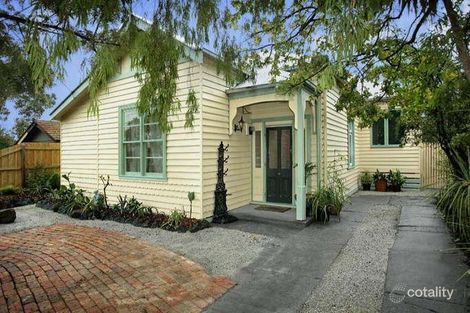 Property photo of 4 Ballinamona Street Fairfield VIC 3078