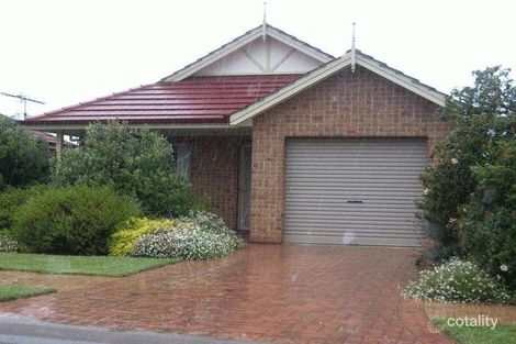 16 Edinburgh Gr, Strathalbyn, SA 5255