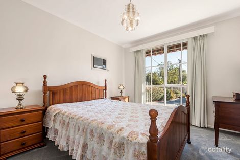 Property photo of 2/9 Athol Court Blackburn VIC 3130