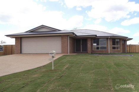 19 Cherryfield Rd, Gracemere, QLD 4702