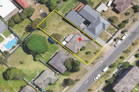 Property photo of 8 Light Street Bar Beach NSW 2300