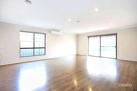 Property photo of 20 Cloverbank Drive Cranbourne East VIC 3977