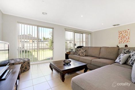 Property photo of 3 Cindy Court Berwick VIC 3806