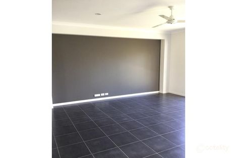 Property photo of 15 Lilyvale Esplanade Boyne Island QLD 4680