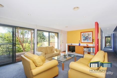 Property photo of 13 Taylor Place Greenleigh NSW 2620
