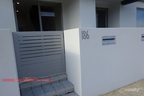 186 Boardwalk Bvd, Halls Head, WA 6210