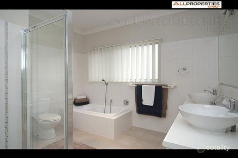 Property photo of 45 Gilberton Crescent Forest Lake QLD 4078