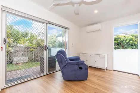 Property photo of 42A Thomas Street Clontarf QLD 4019